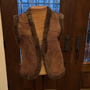 Reversible patchwork sheepskin vest
